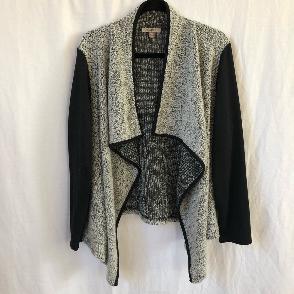 Roz & Ali Open Front Jacket / Blazer